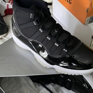 Air Jordan jubilee Retro never tried on first time shoe ever came out box